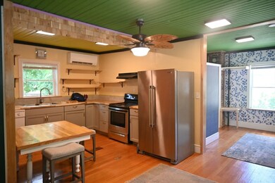 469 Bridge St unit A, North Weymouth, MA 02191 - photo 6