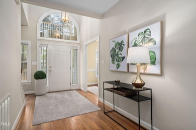 28-web-or-mls-537-chatham-dr