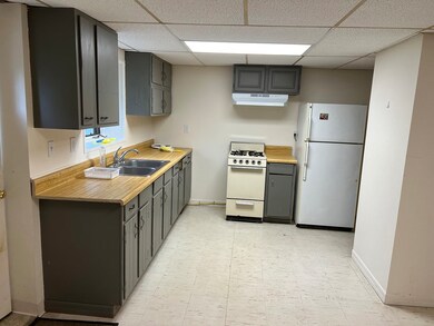 270 N Brookfield Rd unit 2, Barre, MA 01005 - photo 6