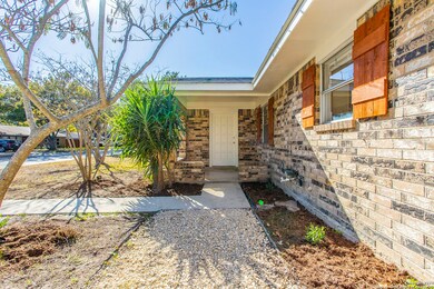 1369 Poppy Ln, New Braunfels, TX 78130 - photo 3