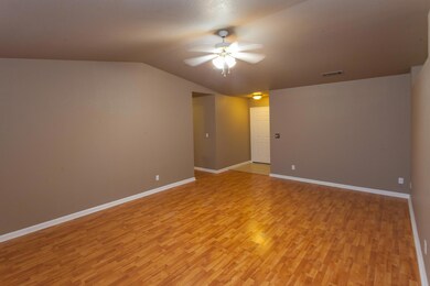 2551 Corona St, Redding, CA 96002 - photo 6