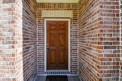 3708 Main Poplar Dr, Houston, TX 77025 - photo 2