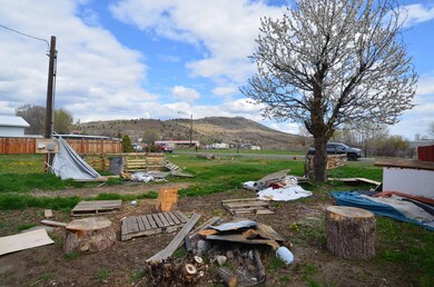 451 Council Dr, Mount Vernon, OR 97865 - photo 7