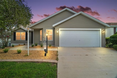 849 Yemassee Loop, The Villages, FL 32162 - photo 2