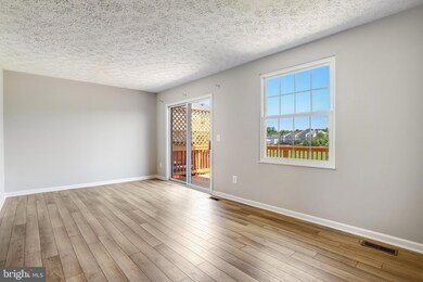 13315 Burkitts Rd, Fairfax, VA 22033 - photo 5