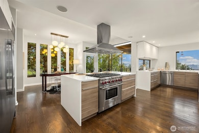 5340 W Mercer Way, Mercer Island, WA 98040 - photo 7