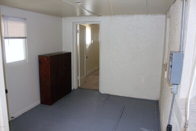 Extra, Laundry, Furnace Access