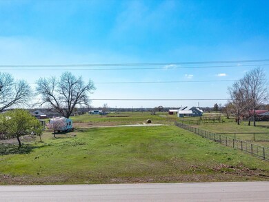 349 School House Rd, Paradise, TX 76073 - photo 4