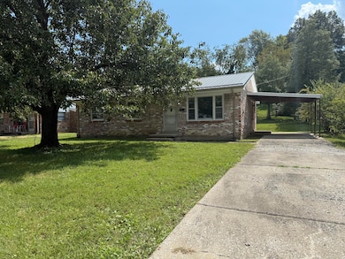 122 Rogers St, Berea, KY 40403 - photo 3