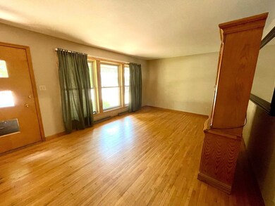 1419 5th Ave E, Menomonie, WI 54751 - photo 4