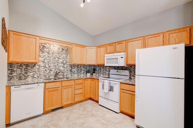 3921 124th Cir NW, Coon Rapids, MN 55433 - photo 4