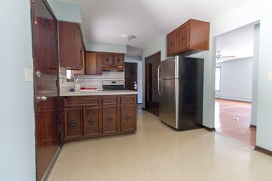 3042 N Central Ave unit 102, Chicago, IL 60634 - photo 4
