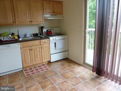 310 Cynthia Ct unit 1, Princeton, NJ 08540 - photo 5