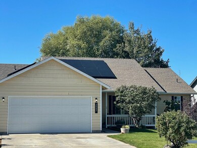 FrntPic3 2005SW35th.Gail Rogers.REALTOR