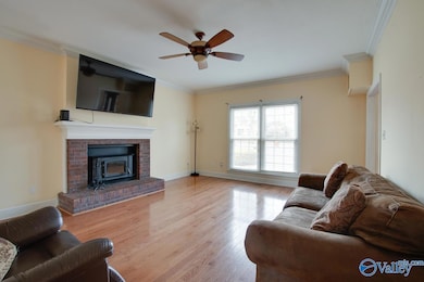 139 Fox Hollow Dr, Madison, AL 35758 - photo 3