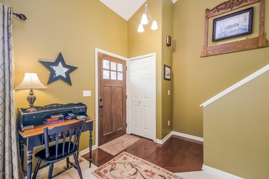 301 Carriage Way, Davison, MI 48423 - photo 5