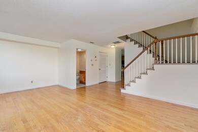 128 Warren St unit 12, Lowell, MA 01852 - photo 5