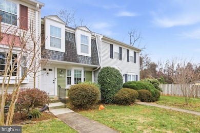 57 Bickel Ct, Sterling, VA 20165 - photo 3