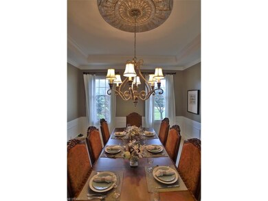 Dining room perfect for entertaining.