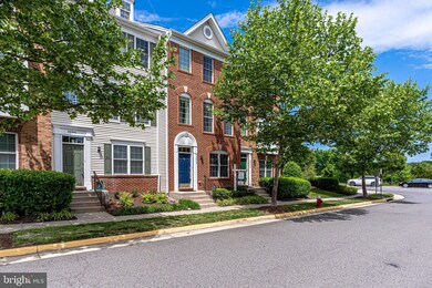 42848 Smallwood Terrace, Chantilly, VA 20152 - photo 3