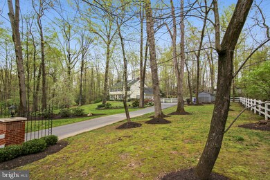 21409 Davis Mill Rd, Germantown, MD 20876 - photo 2