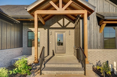 679 N Fox Hill Cir-5