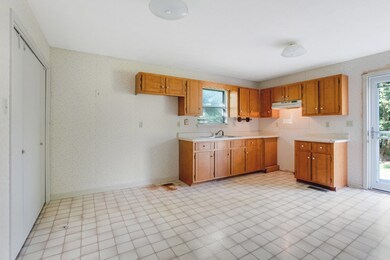 307 Pineridge Dr, Hopkinsville, KY 42240 - photo 5