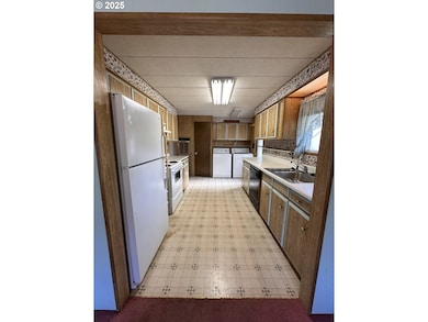 3530 E Game Farm Rd unit 21, Springfield, OR 97477 - photo 7