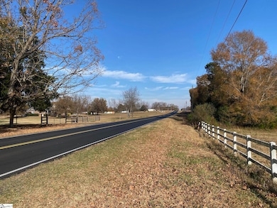 00 S Carolina 252, Laurens, SC 29360 - photo 4