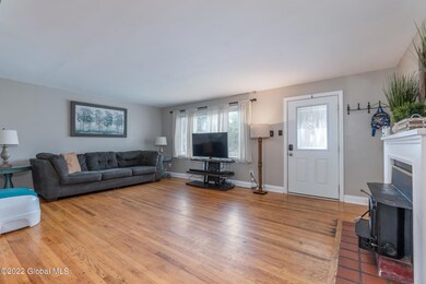 1250 Sumner Ave Schenectady NY mls-9