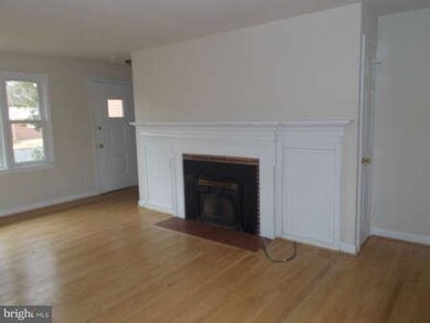 3500 Washington Dr, Falls Church, VA 22041 - photo 7