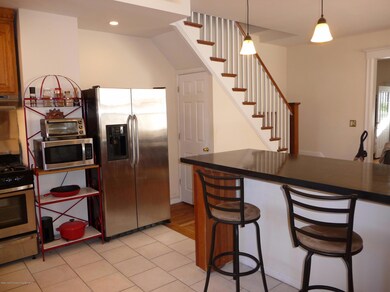 44 Perry Ave, Staten Island, NY 10314 - photo 6