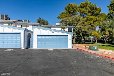 4026 Great Plains Way, Las Vegas, NV 89121 - photo 2