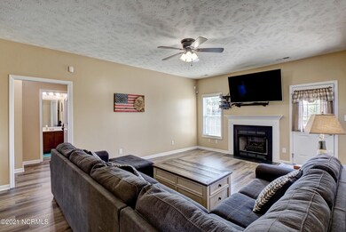 207 Classy Ct Richlands NC-print-007-030