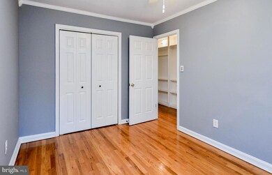 9828 Hollow Glen Place unit 2560, Silver Spring, MD 20910 - photo 7