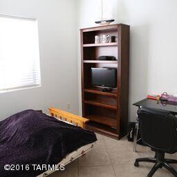 Bedrooom 2