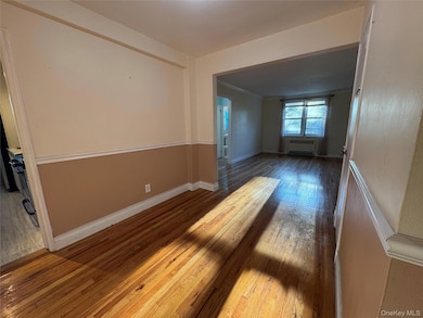 Cathedral Gardens unit 4A, Hempstead, NY 11550 - photo 2