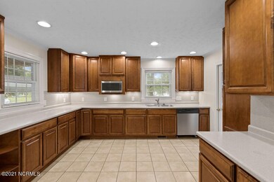 313 Forest Grove Ave, Jacksonville, NC 28540 - photo 6