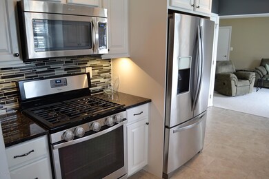 1 Treeview Ln, Cliffwood, NJ 07721 - photo 4