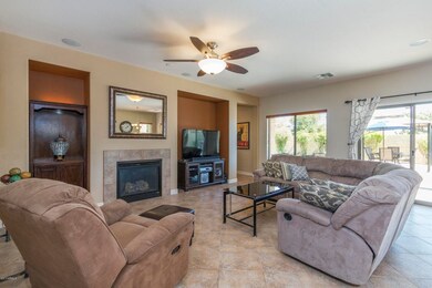 7) FAMILY ROOM