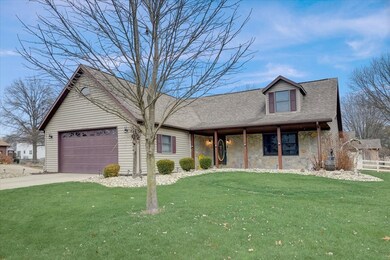 2783 Fox Pointe Dr, Columbus, IN 47203 - photo 6