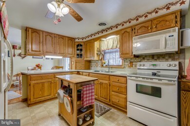 468 Householder Rd, Hedgesville, WV 25427 - photo 3