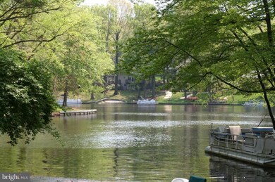 6339 Cavalier Corridor, Falls Church, VA 22044 - photo 4