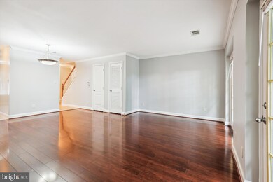 3810 Chesterwood Dr, Silver Spring, MD 20906 - photo 4