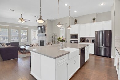 210 Gaillardia Ct, Pinehurst, TX 77362 - photo 3