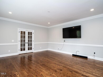 007-1280x960-living-room