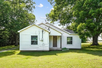 1677 Smith Oak Rd, Sherman, TX 75090 - photo 2