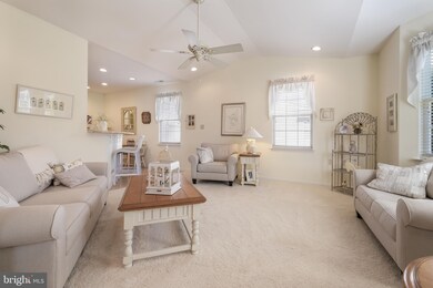 658 Bellflower Rd unit V276, Langhorne, PA 19047 - photo 6