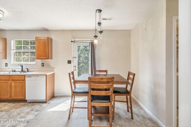 11-web-or-mls-7708 Ralph Youmans Rd-12