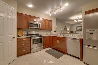 2740 76th Ave SE unit A203, Mercer Island, WA 98040 - photo 6